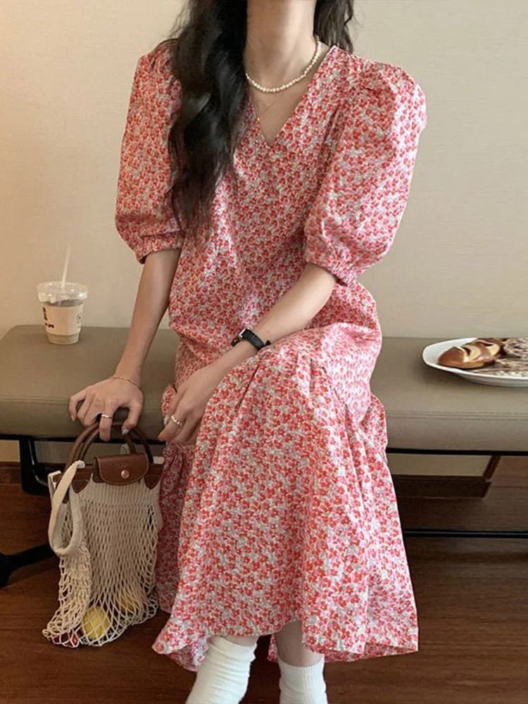 IMG-20251014-WA0020 Best selling women's premium dresses - Image 1