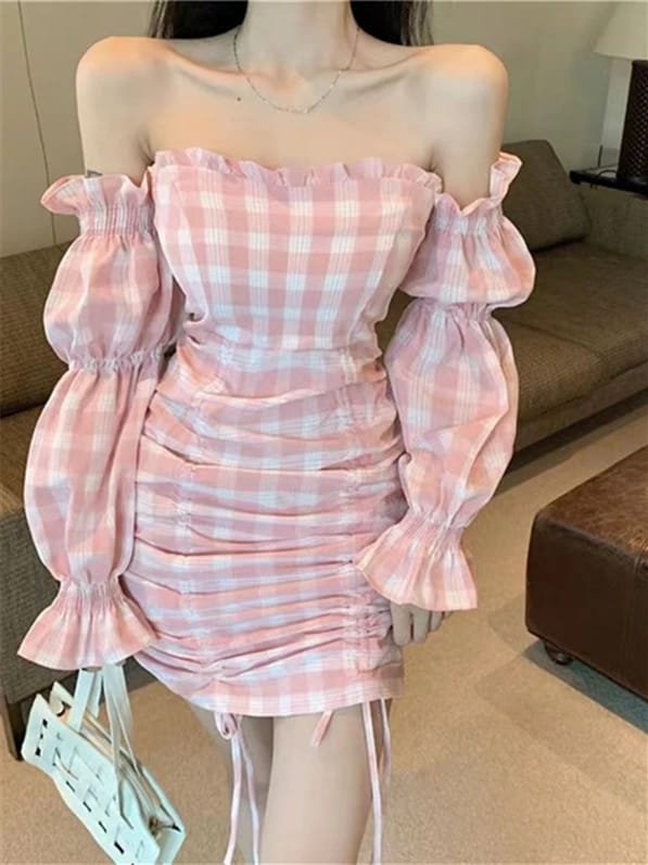 IMG-20251014-WA0023 Best selling women's premium dresses - Image 1